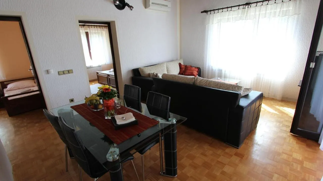 Apartment Prosinecki Malinska Penzion