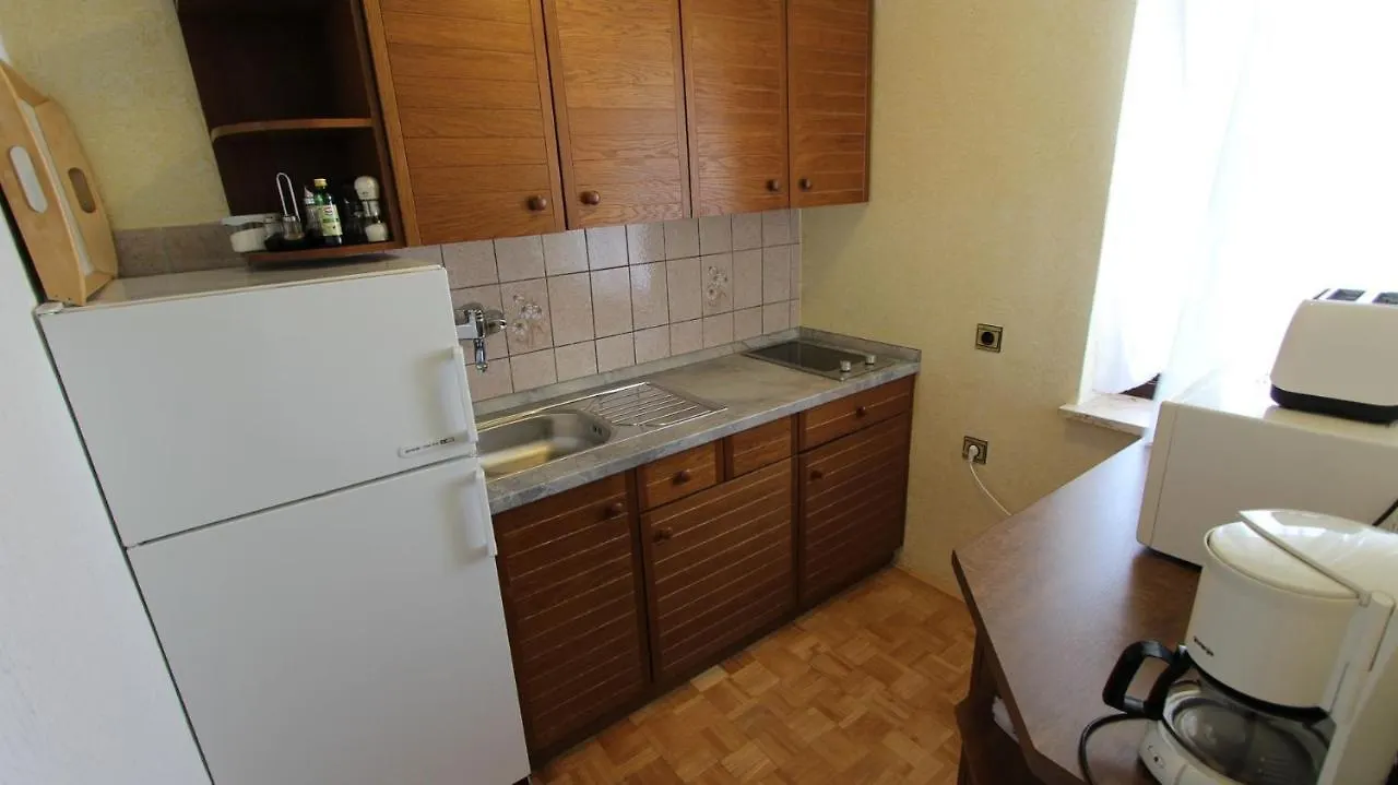 Apartment Prosinecki Malinska